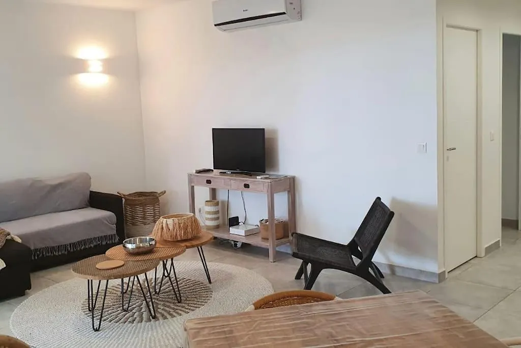 Welcome To Baie Orientale Plage - 4 Personnes - Max 6 Personnes Apartment  Orient Bay